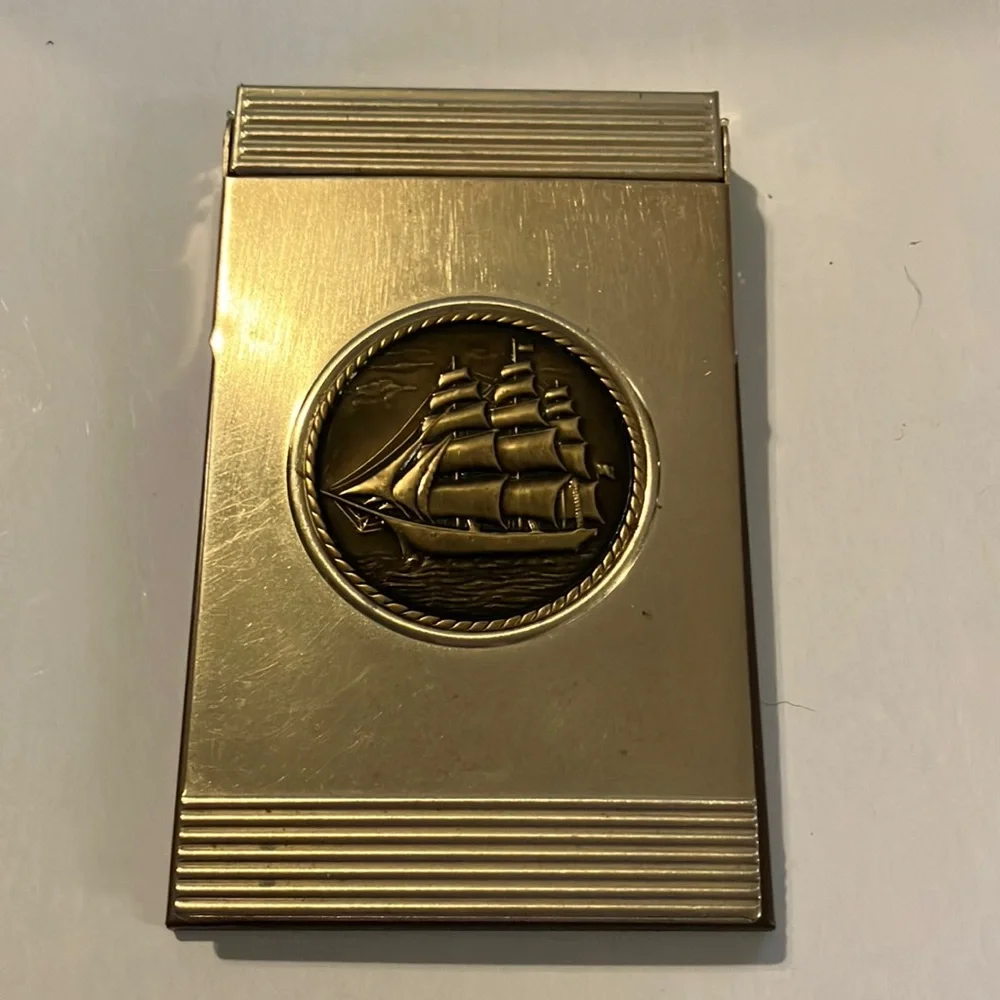 Gold‎ Nautical Themed Card Holder